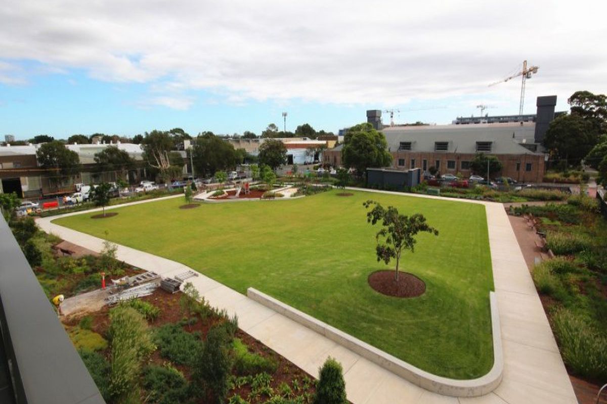28 Rothschild Avenue, Rosebery