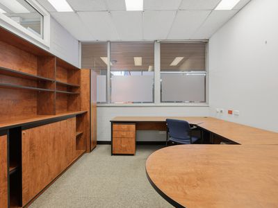 B2 / 75 Newnham Drive, Newnham