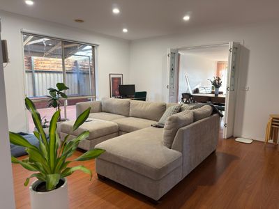 62 Jarryd Crescent, Berwick