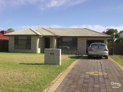 2 Cardiff Arms Avenue, Dubbo