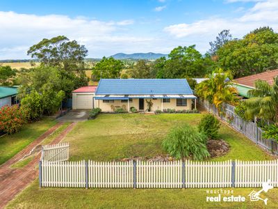 795 Beechwood Road, Beechwood