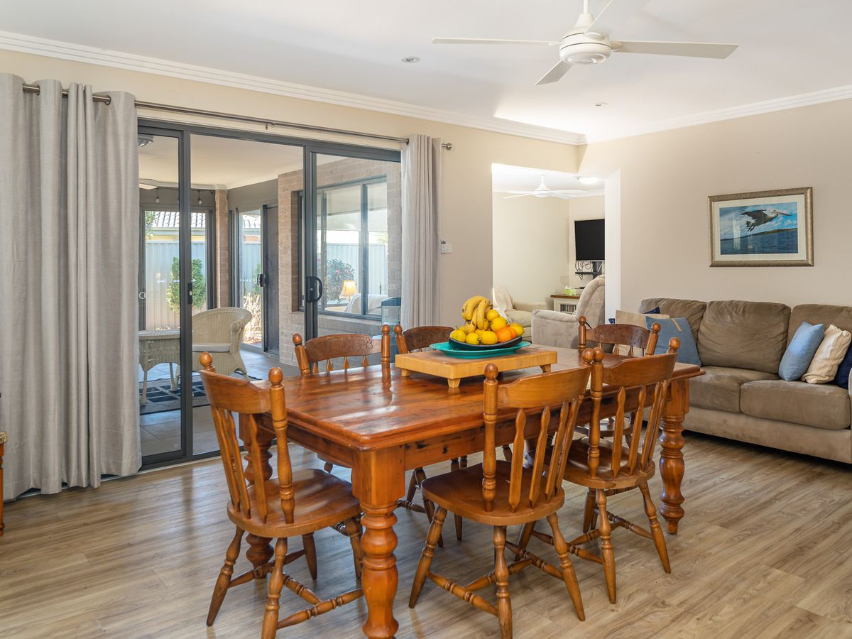 86 Heath Street, Broulee FraserGray Real Estate