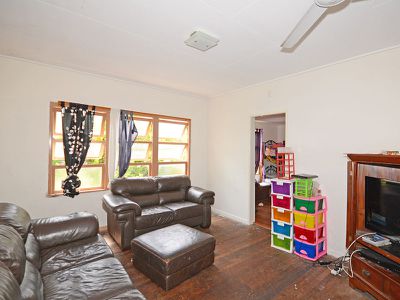 3 SOUTH STREET, Urangan