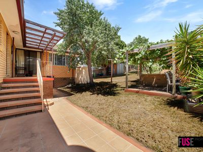 16 Fairmount Crescent, Karabar