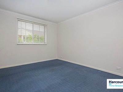 84 / 20 Federal Highway, Watson