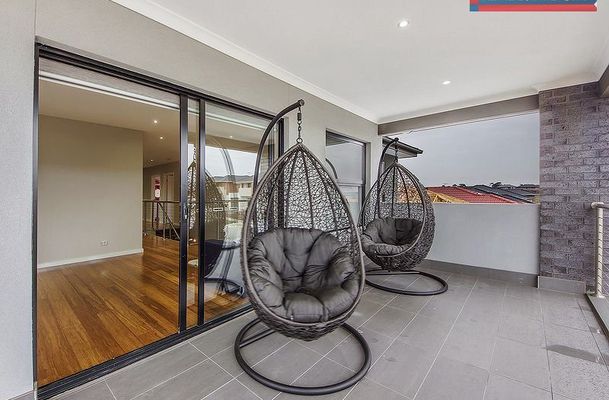 22 Bologna Crescent, Greenvale
