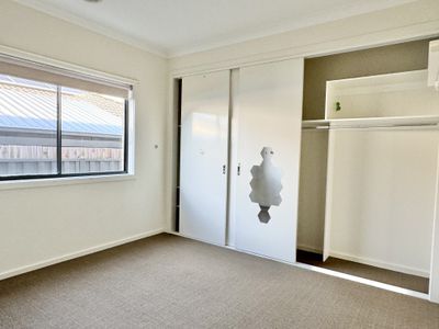 40 Grovedale Way, Manor Lakes