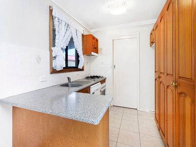 18 Rowley Avenue, Mount Warrigal