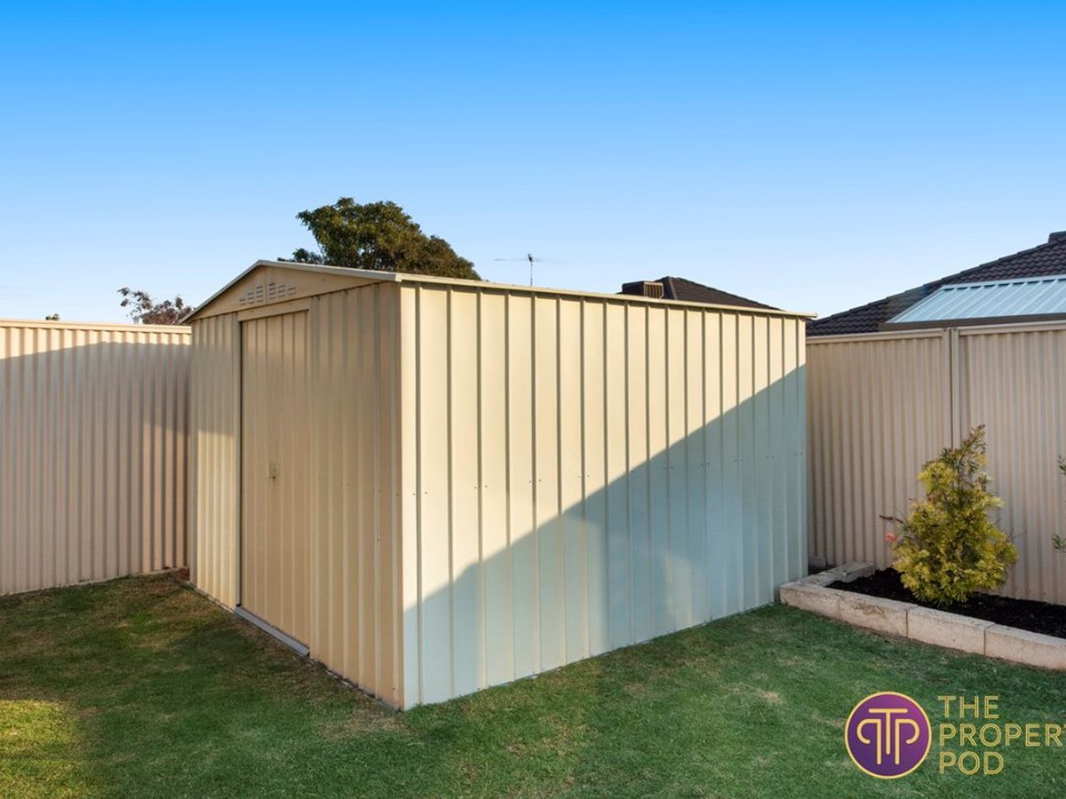 39 Sellafield Bend, Waikiki