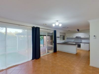 15 Catchpole Close, Dubbo