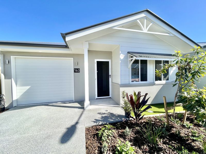 163 / 2-20 Island View Drive, Urangan