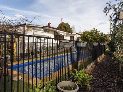 2 Simmonds Street, Mount Beauty