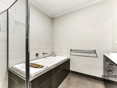 13 Savage Way, Clyde North