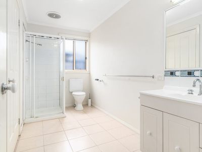ROOM 3 / 14 Lein Court, Highton