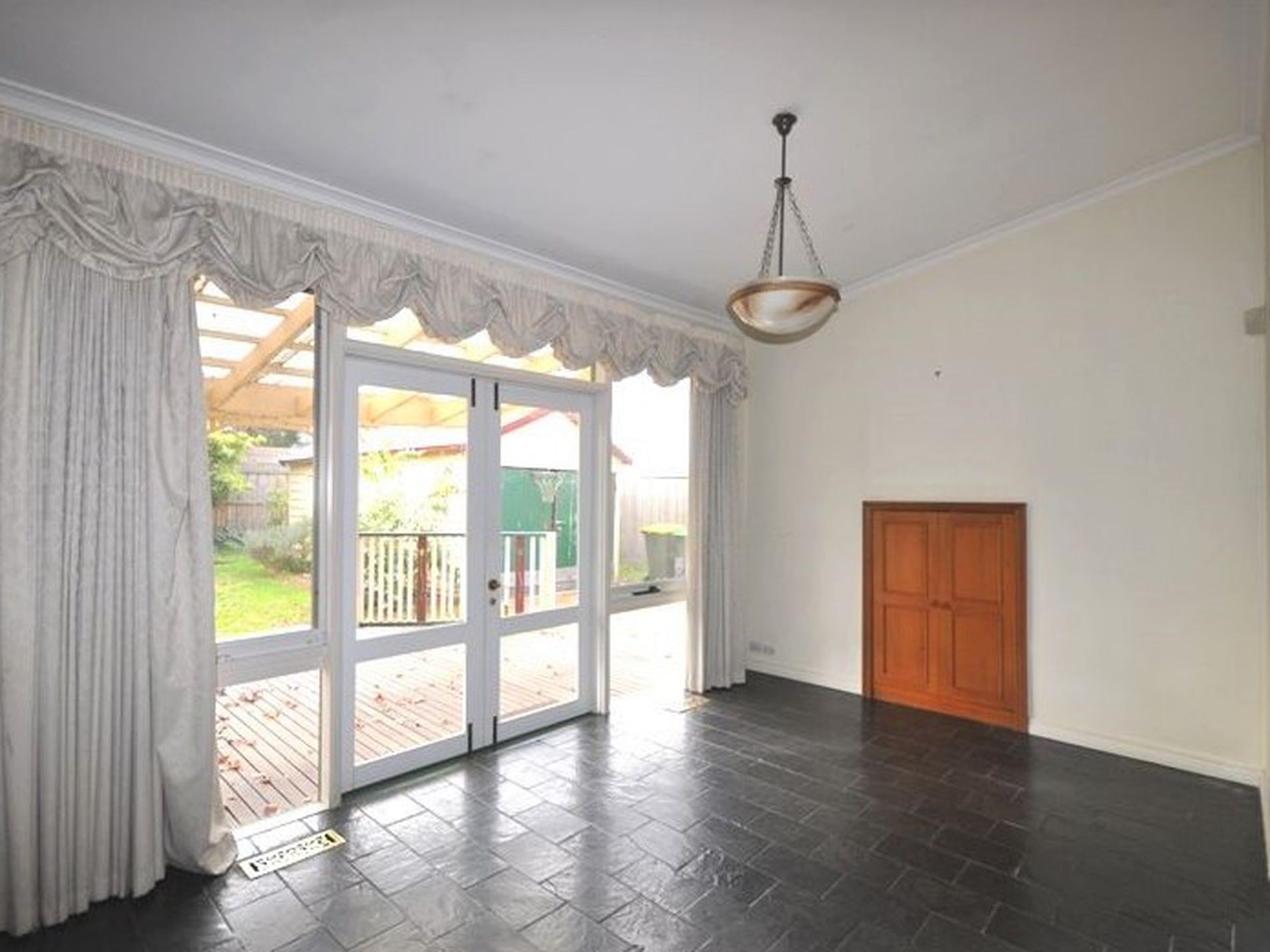14 Beena Avenue, Carnegie