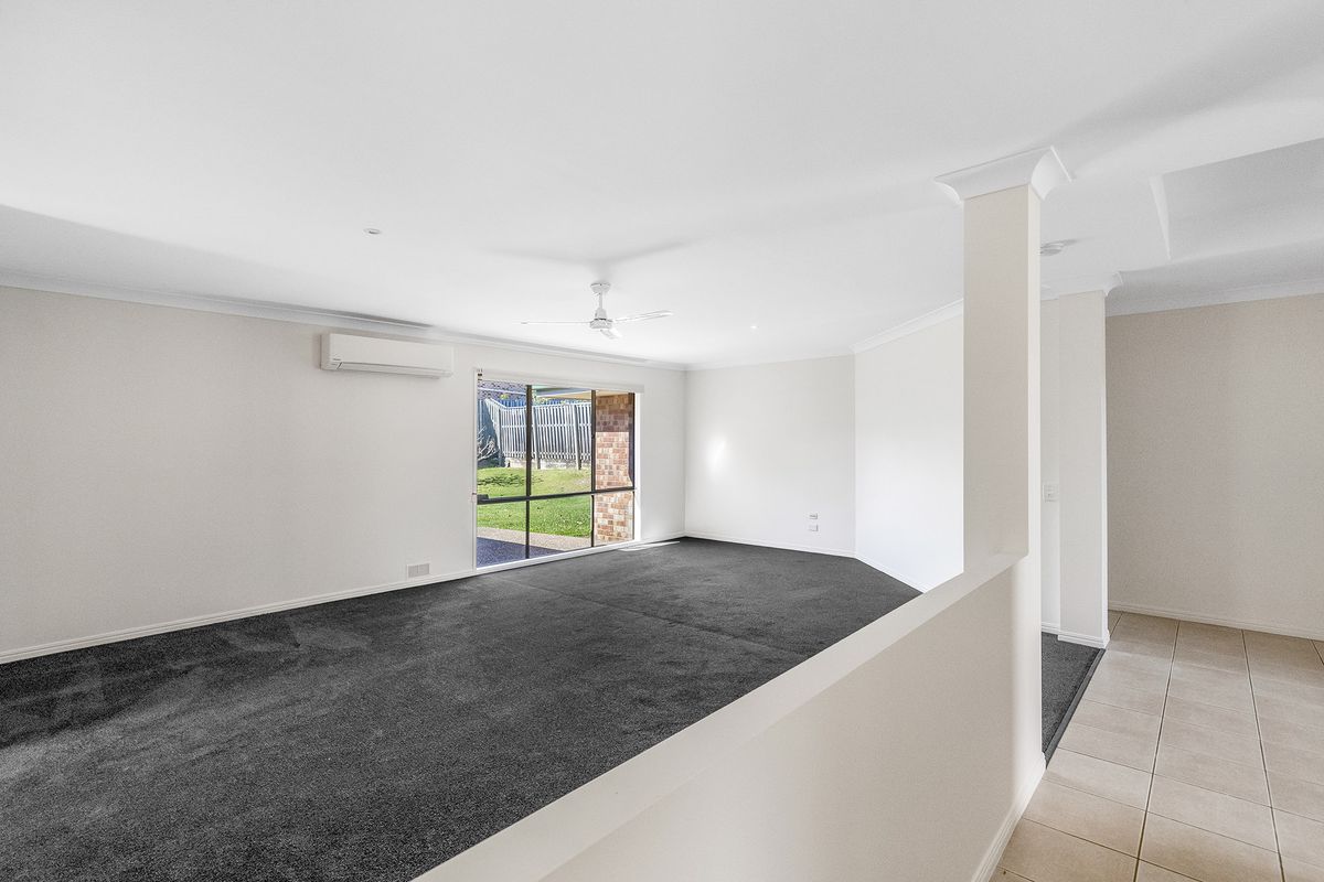 4 Cordata Court, Robina