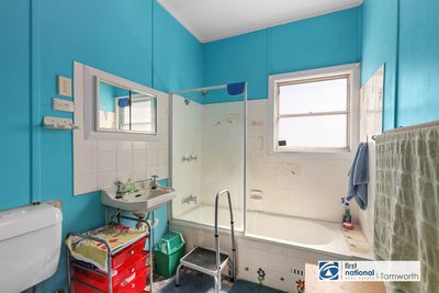 5 HUME STREET, Tamworth