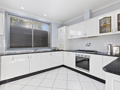 22 Bury Road, Guildford