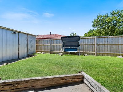 10 Maureen Close, Cranbourne West