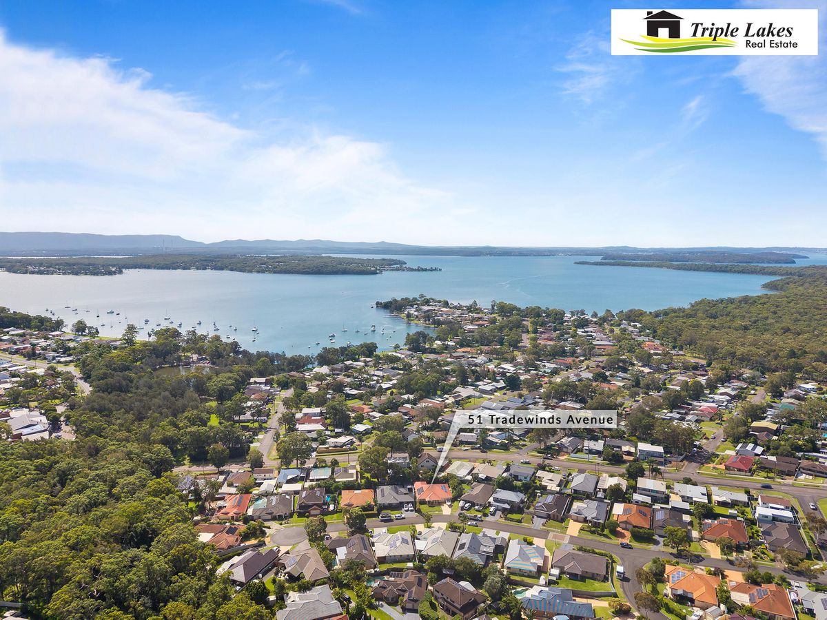 51 Tradewinds Avenue, Summerland Point