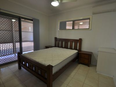 2 / 18 Yanderra Crescent, South Hedland