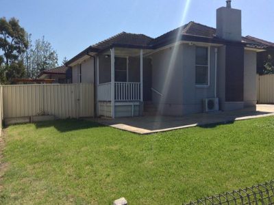 5 Gallop Street, Berkeley