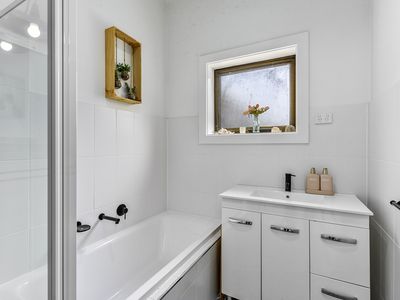 21 BROOKS ROAD, Rendelsham