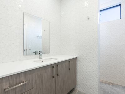 1 / 116 Gloucester Ave, Shoalwater