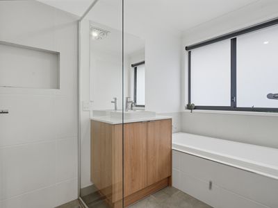 44 Deavan Drive, Shorewell Park