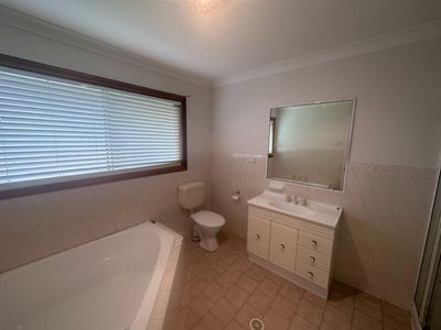 4 / 24 Cowper Street, Fairy Meadow