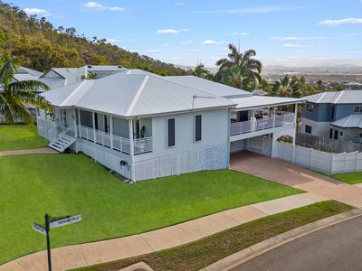 10 Kensington Court, Castle Hill