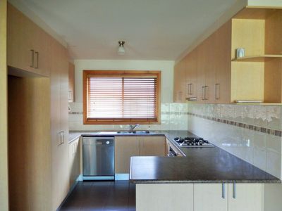 13 Emily Court, Howlong