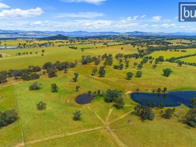 136 Sargeant Road, Table Top