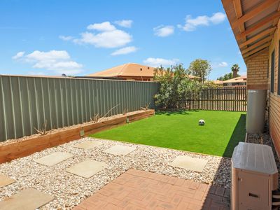 16 / 35 Egret Crescent, South Hedland