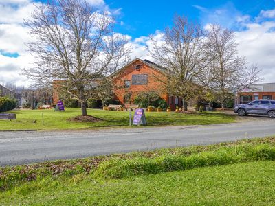 2 Railway Crescent, Daylesford