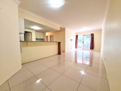 9 / 8 Fifth Avenue, Blacktown