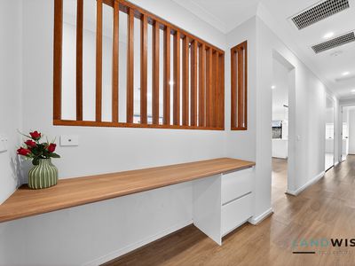 55 Shelterbelt avenue , Weir Views