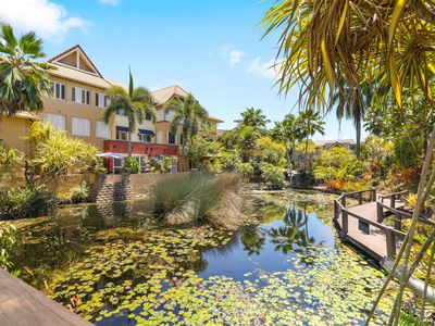 612 / 2-10 Greenslopes Street, Cairns North