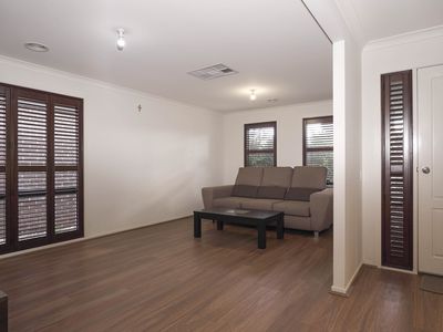 27 Chlorinda Road, Tarneit