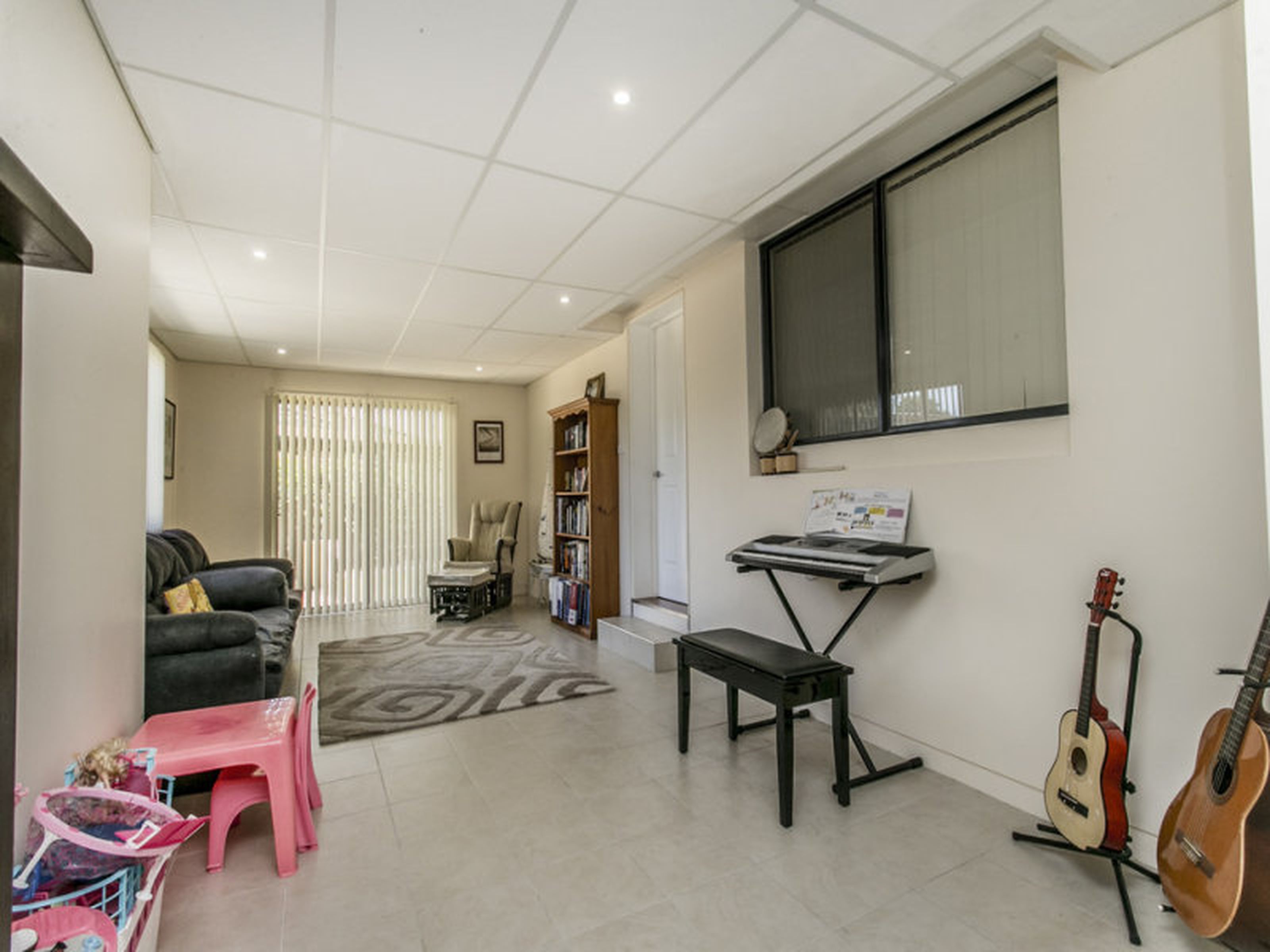 40 Hatchinson Crescent, JAMISONTOWN