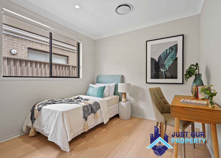 39 Cain Ave, Gregory Hills