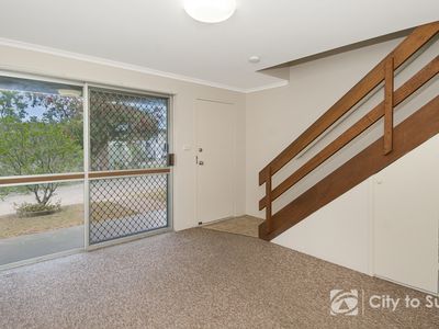 2 / 90 Milne Street, Mount Warren Park