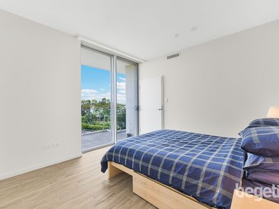 A701 / 86 Centenary Drive, Strathfield