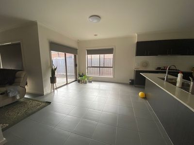 5 Modra Street, Point Cook
