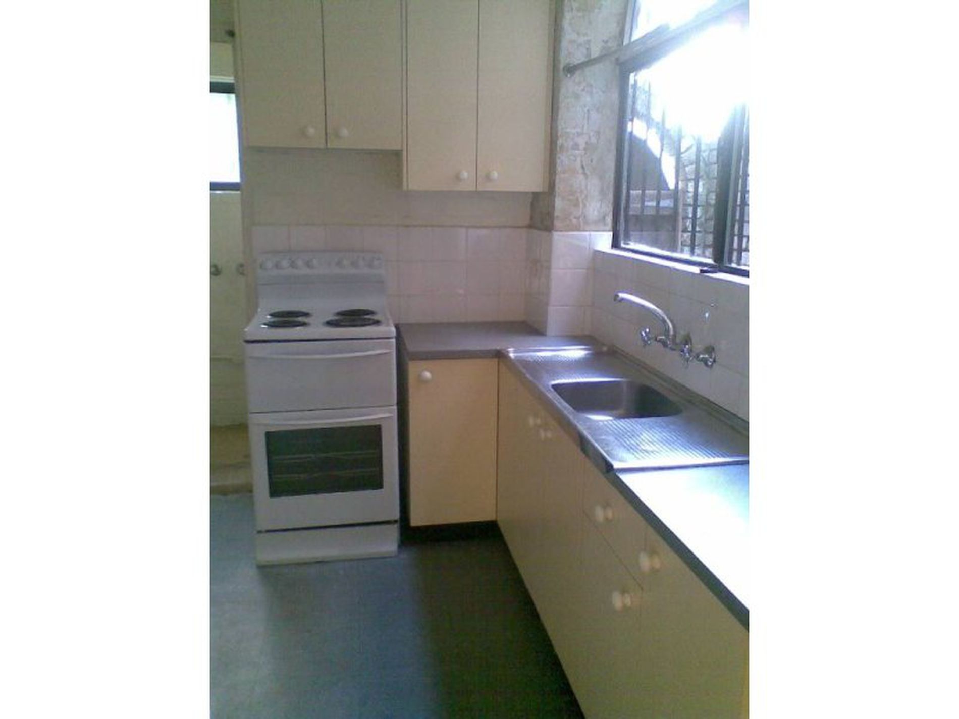 70 Thomson Street, Darlinghurst