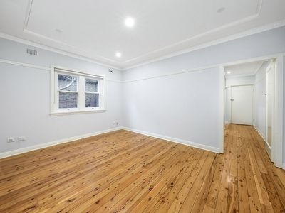 4 / 9 Brae Street, Bronte