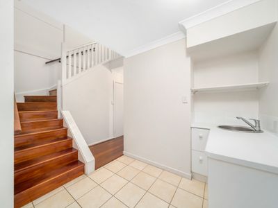 22 Sunday Street, Shorncliffe