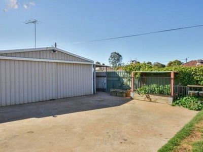 33 Salisbury Road, South Kalgoorlie