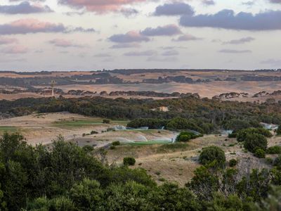 175 Bass Meadows Boulevard, St Andrews Beach