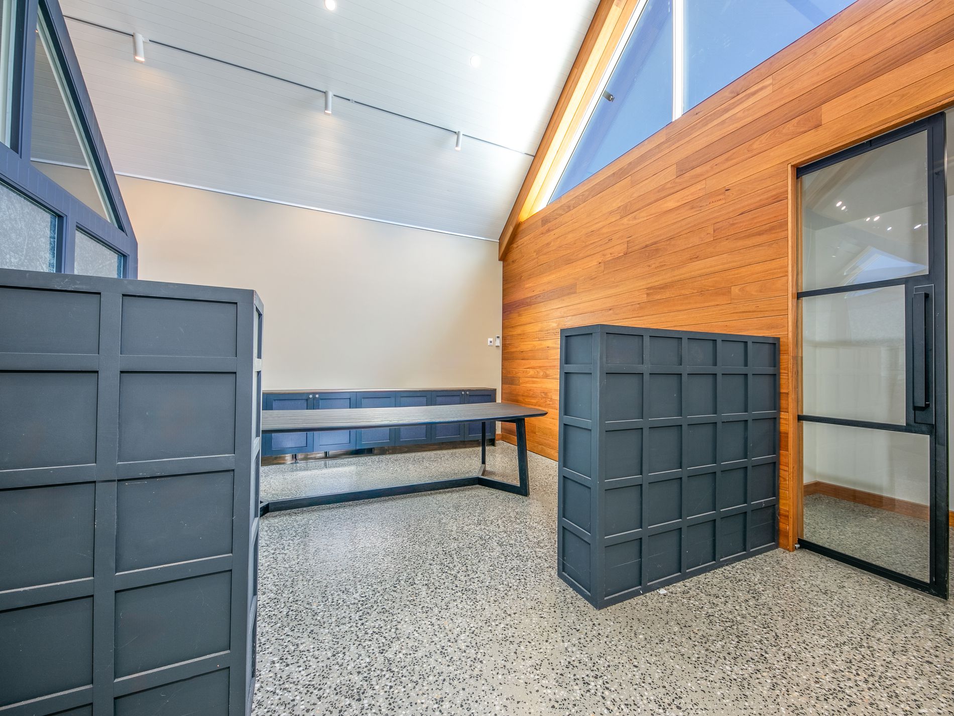 32A High Street, Trentham